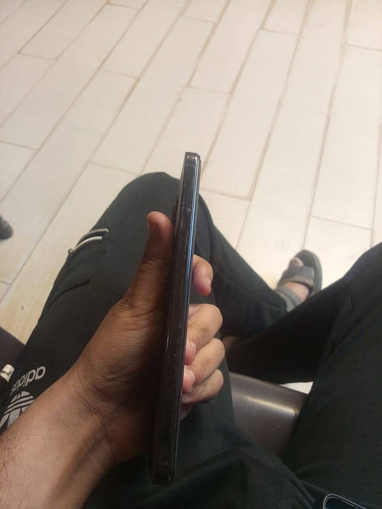Infinix Note 30 1