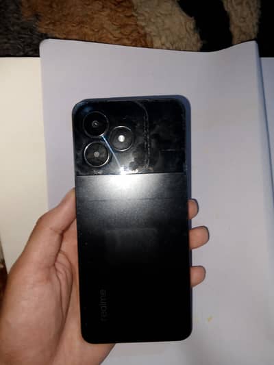 4/64gb condition new battery 5000mah android version 15