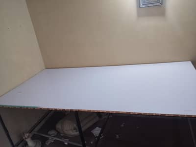 cutting table