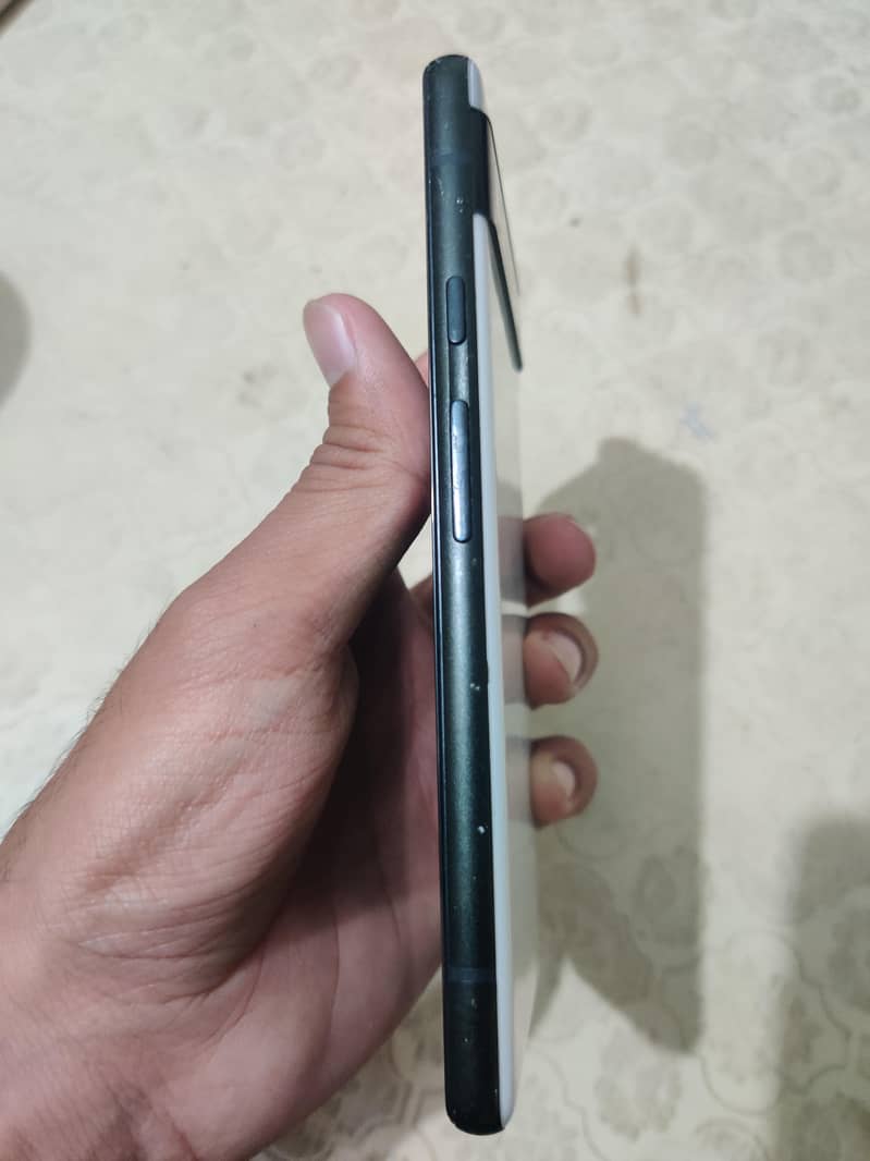 Google Pixel 6a 5