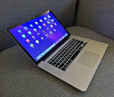 MACBOOK PRO (2015) 15.4 Inch (Core i7) (16/256/2GB GPU)