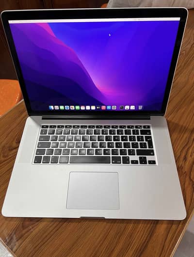 MACBOOK PRO (2015) 15.4 Inch (Core i7) (16/256/2GB GPU)