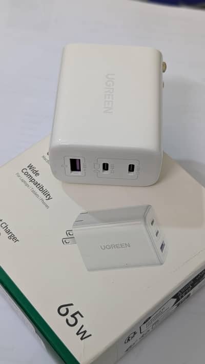 UGREEN 65W Fast Charger,
