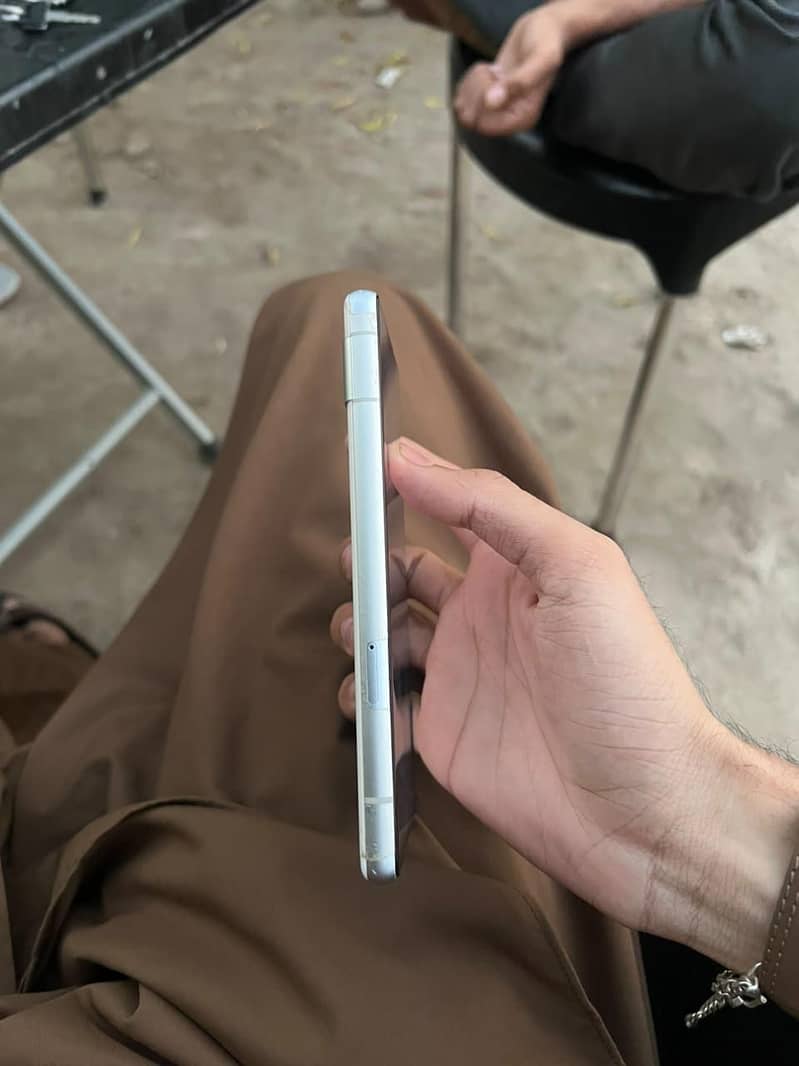 Google Pixel 7a 6