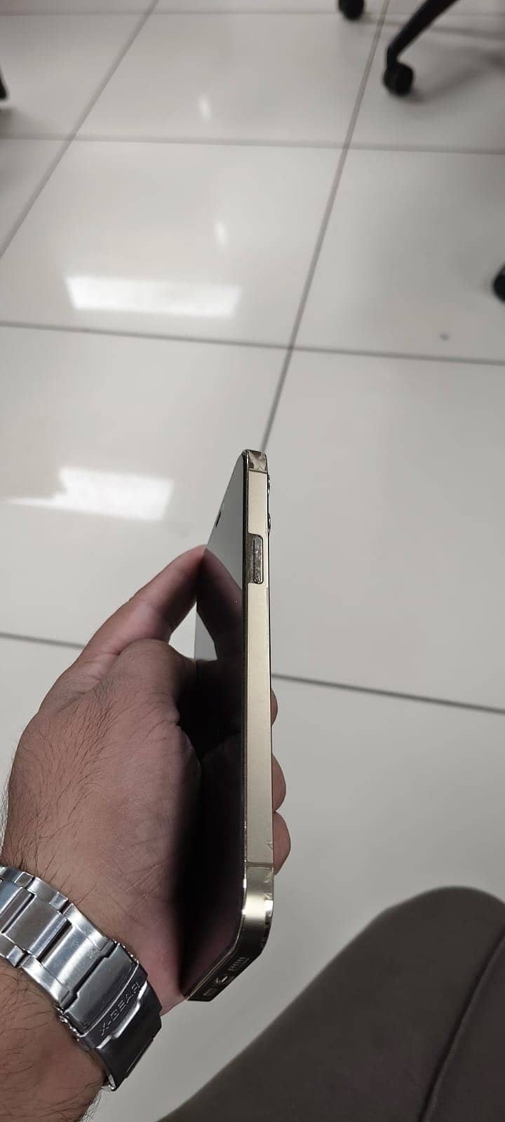 Apple iPhone 12 Pro Max 2