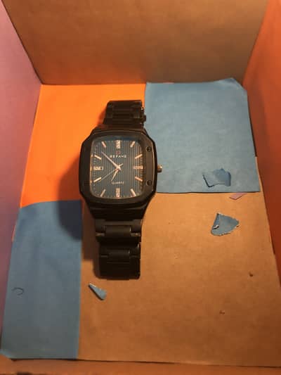 this is a mens watch best old look vibe oder now