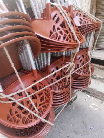 very good chairs 60kg weight bardast kr sakta