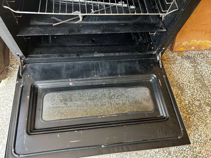 Five Burner Cooking Range 3