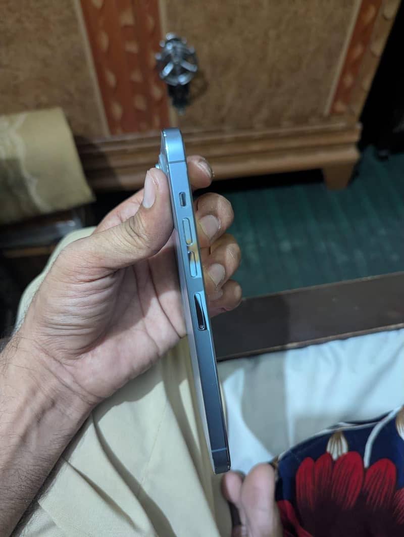 Apple iPhone 13 Pro Max 5