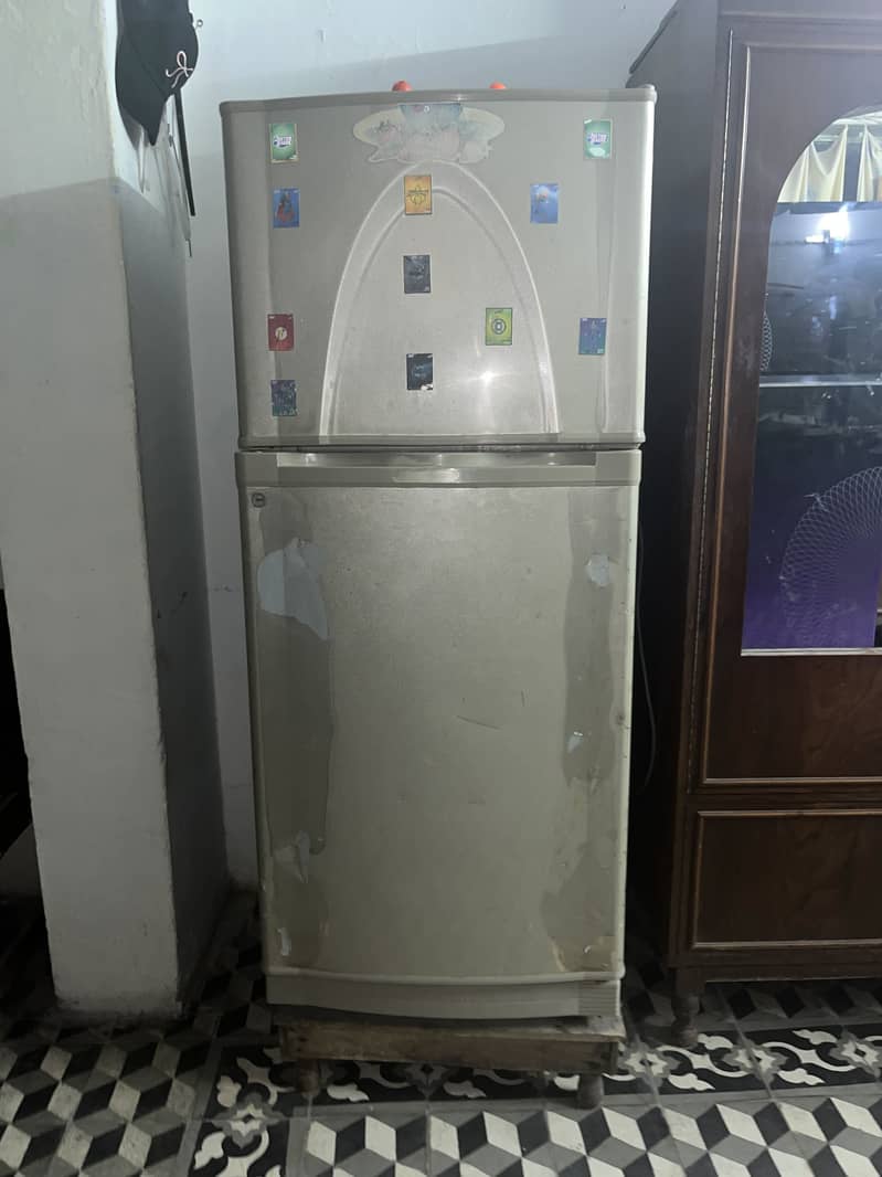 Dawlance fridge 0