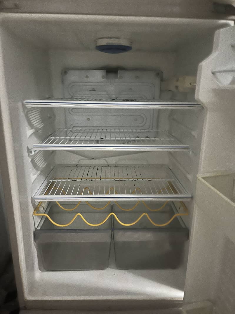 Dawlance fridge 2