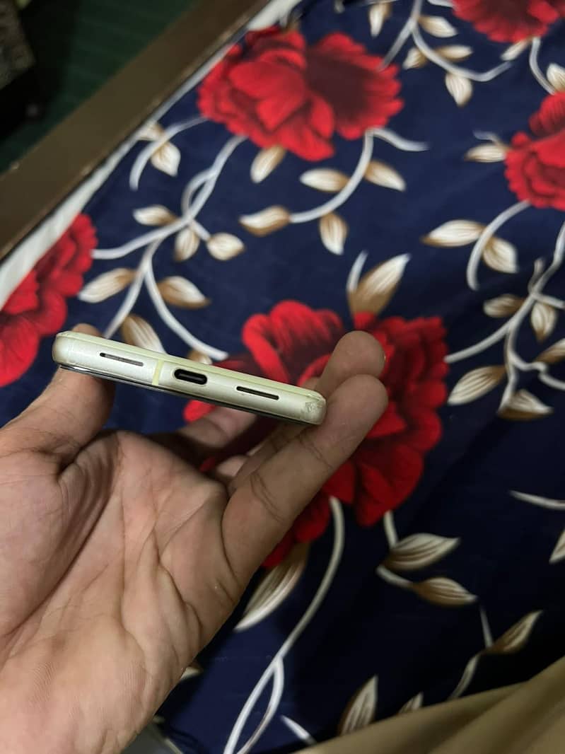Google Pixel 7 0