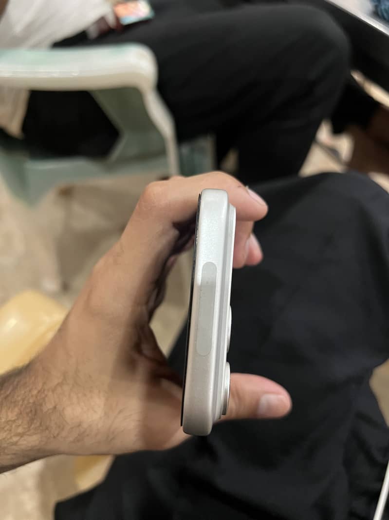 Apple iPhone 17 Pro Max 1