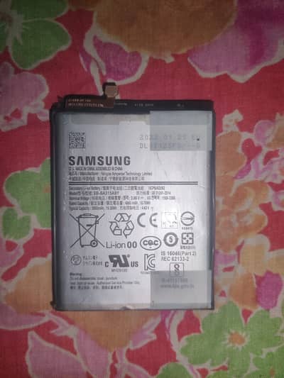 Samsung A32 battery and cameras