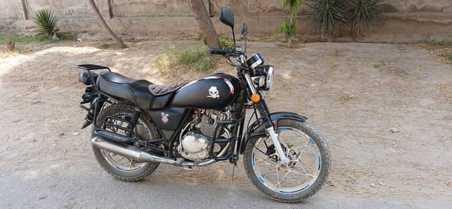 Suzuki GS 150