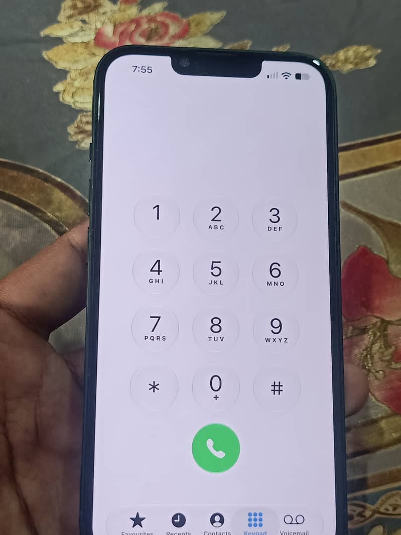 Apple iPhone 13 5