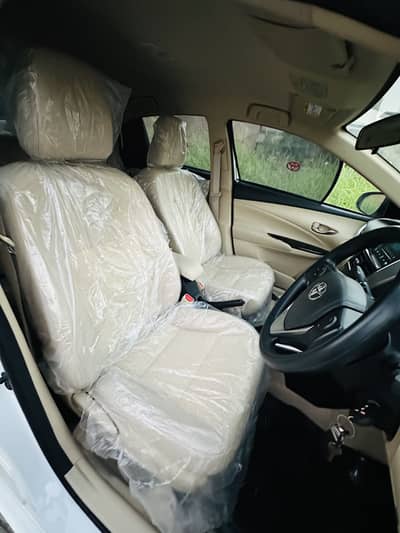 Yaris Ativ (Brand new-10500km driven)