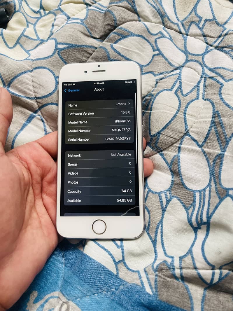 Apple iPhone 6S 1