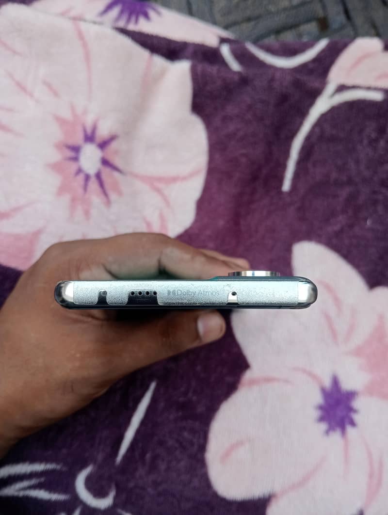 Tecno CAMON 40 Pro 3