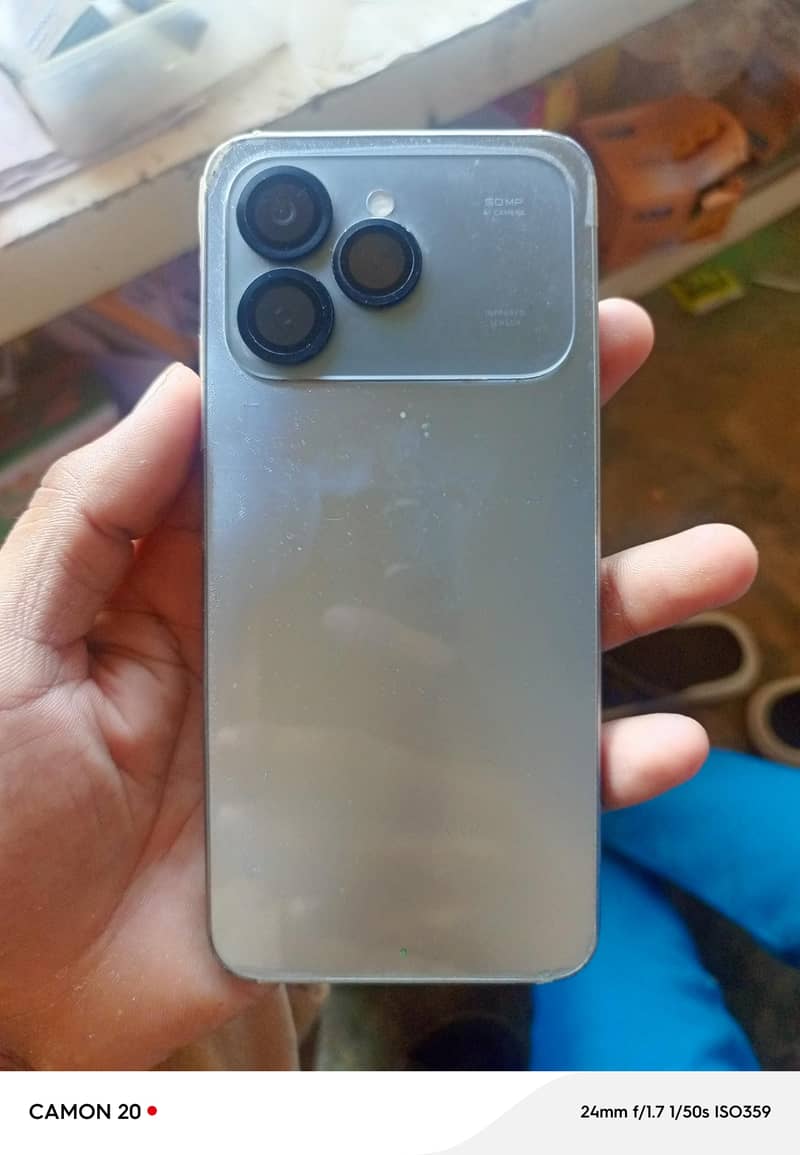 Tecno Spark 40 7