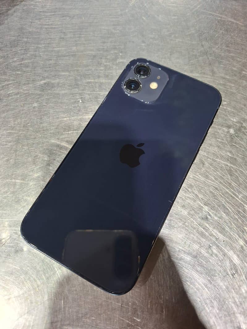 Apple iPhone 12 0