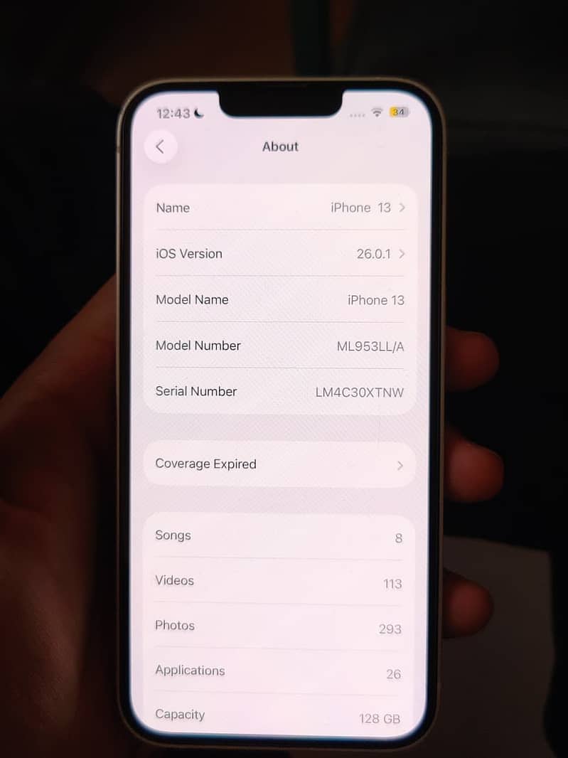 Apple iPhone 13 11
