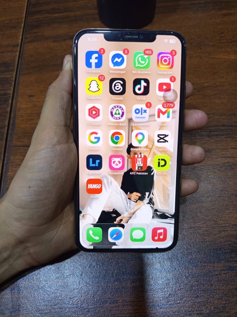 Iphone 11 pro max 1