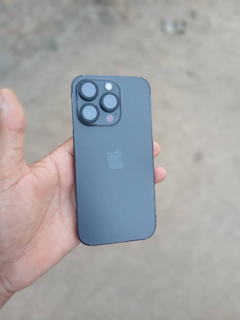Apple iPhone 14 Pro 4