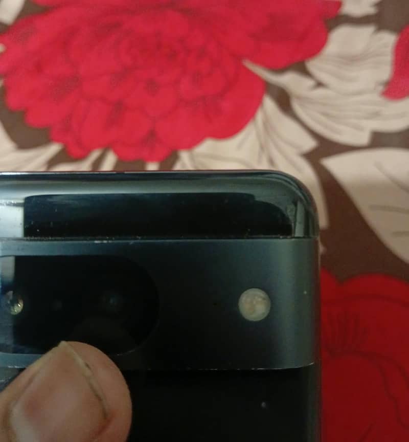 Google Pixel 8 4