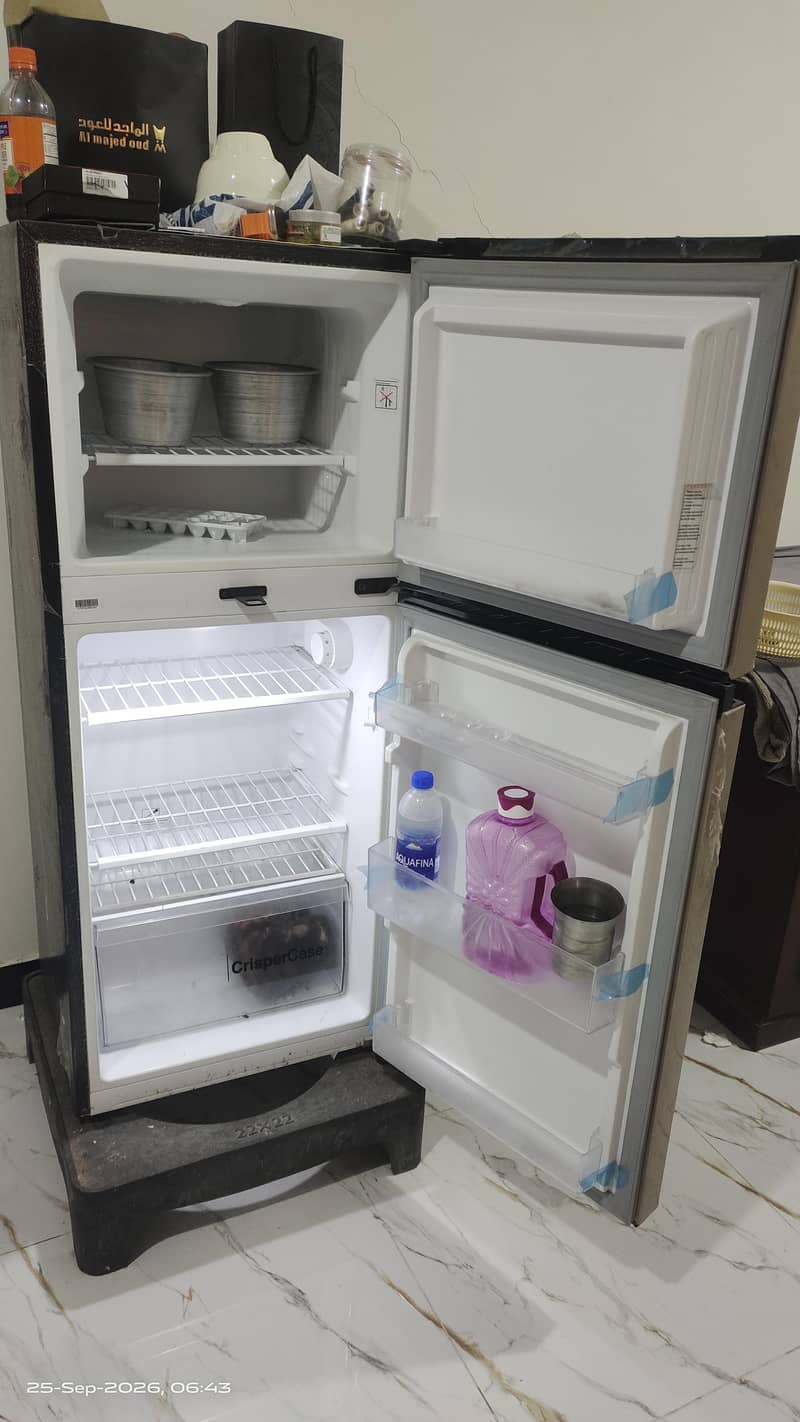 Dawlance refrigerator 3