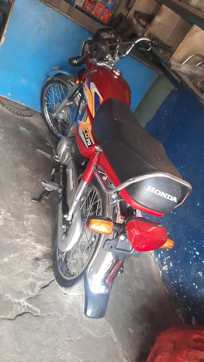 I am selling my cd70cc bike 2025 honda cd70cc applied for number lagny