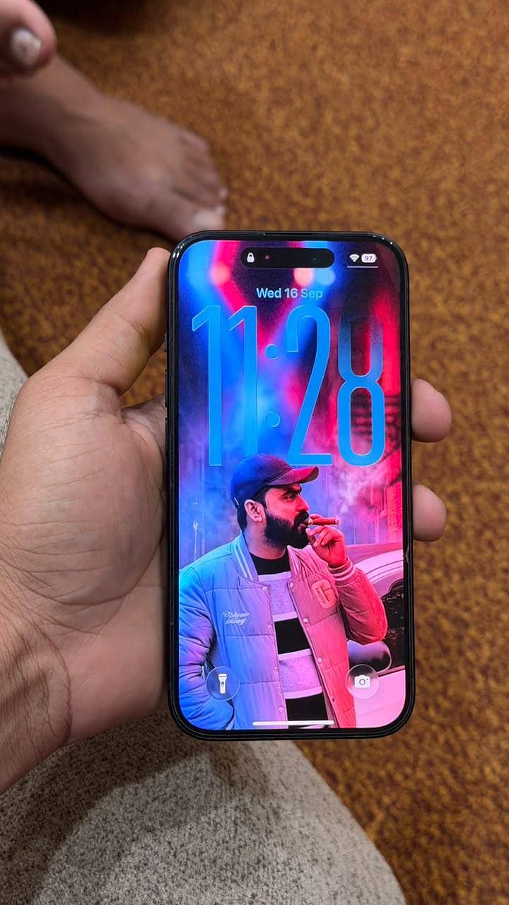 Apple iPhone 15 5