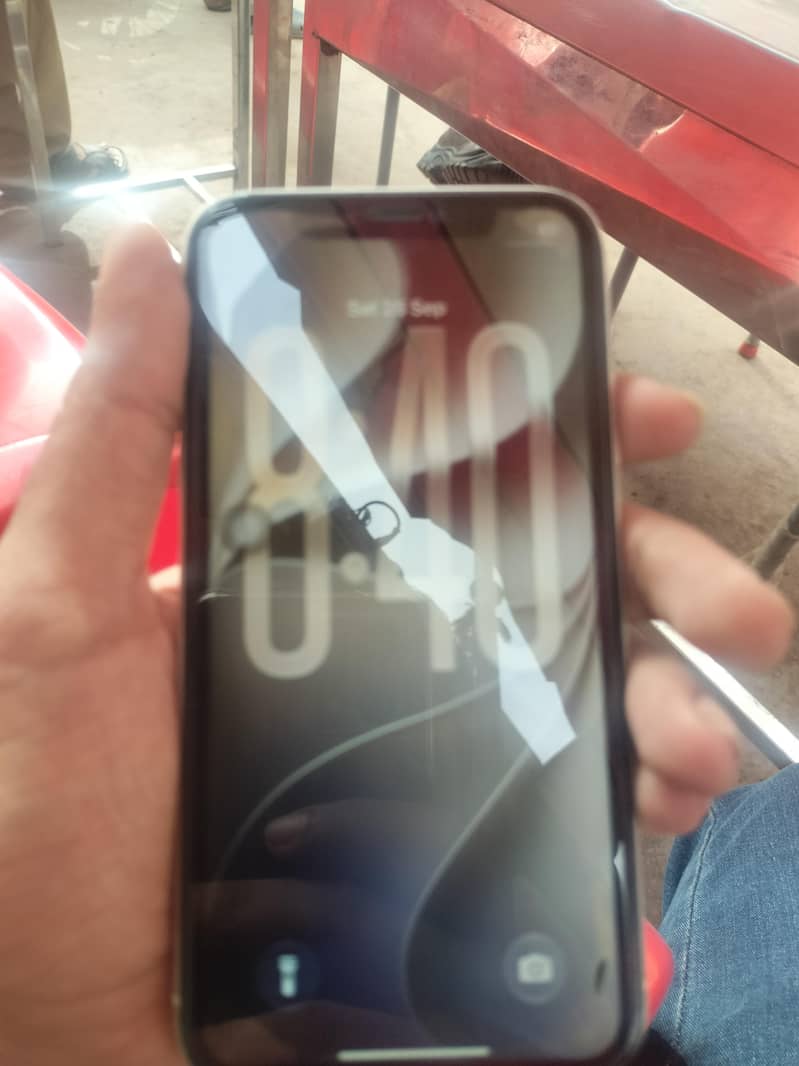 Apple iPhone 11 1