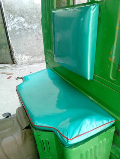 rozergar CNG Raksha ha koi masla NH ha bikul ok ha