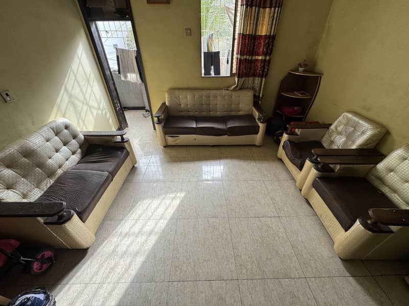 2 sofa set 7 seter 5