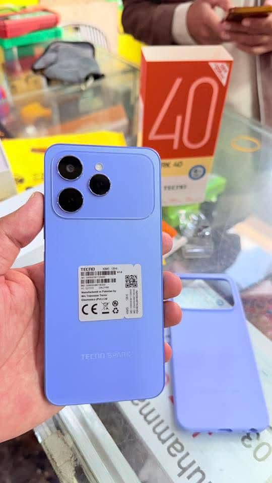 Tecno Spark 40 0