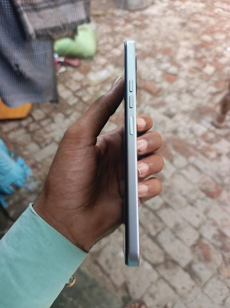 Tecno Spark Go3 3