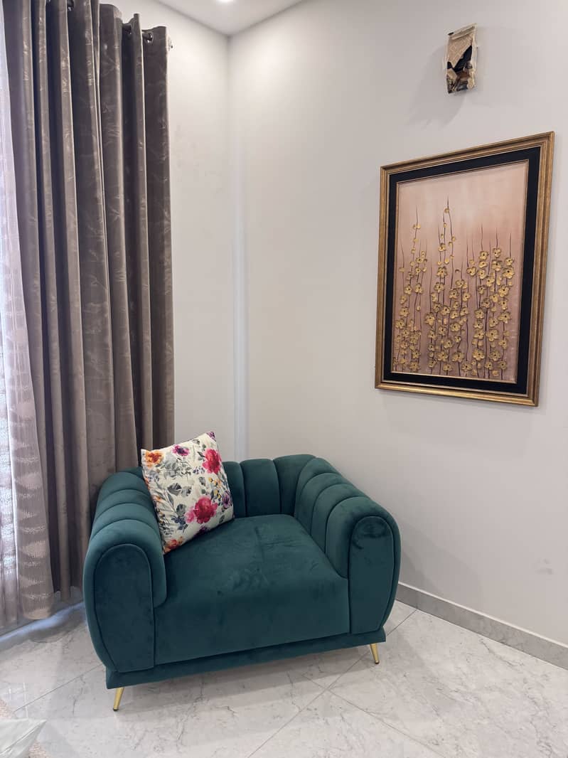 Modern sofa set 1