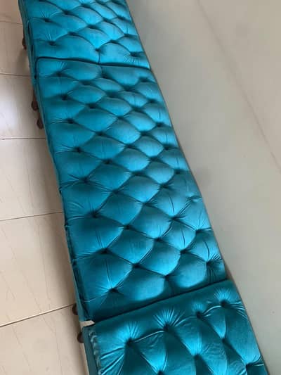 molty foam used hai 10 years warranty wala