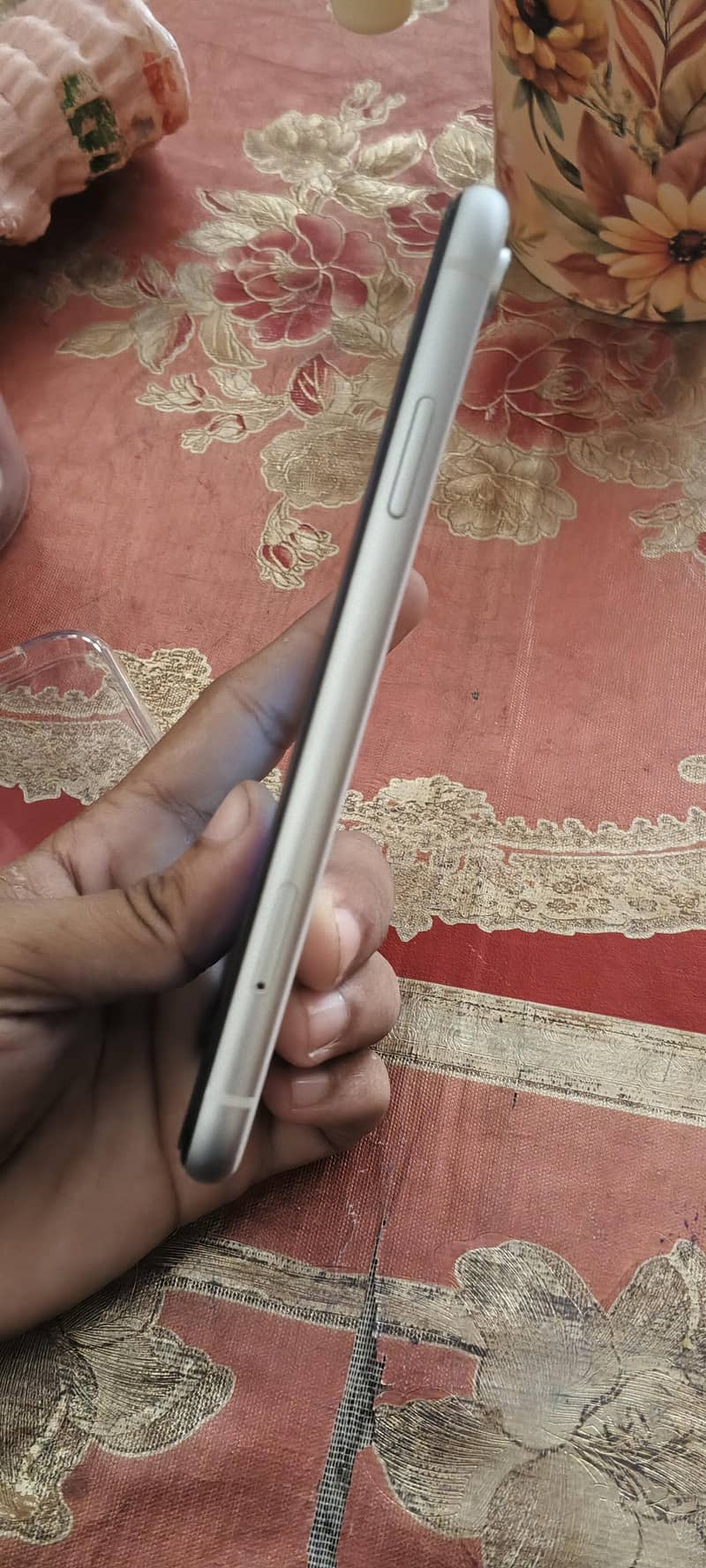 iphone XR 0