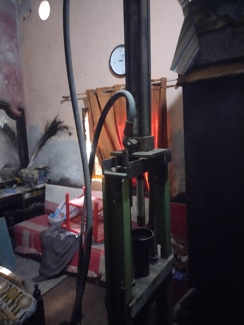 Toyes&iron switch making machine 1