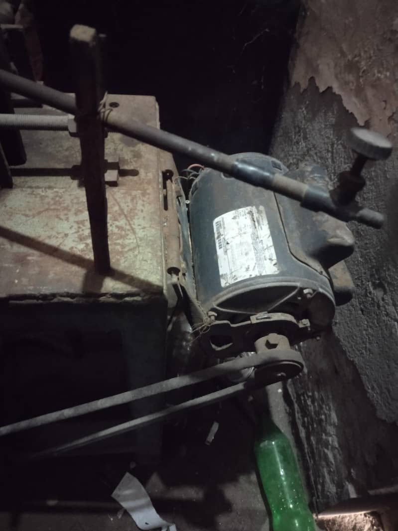 Toyes&iron switch making machine 6