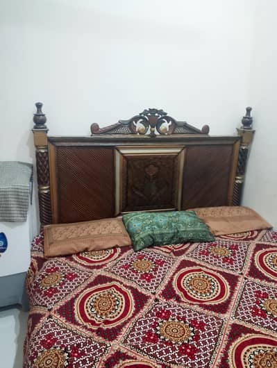 double bed king side