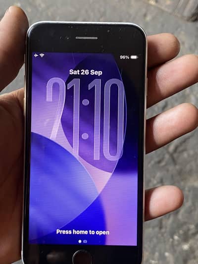Apple iPhone SE 2020