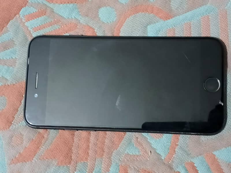 Apple iPhone 7 3