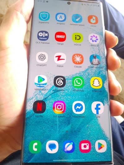 Samsung Mobile S22 Ultra 8/128 USA variant non pta
