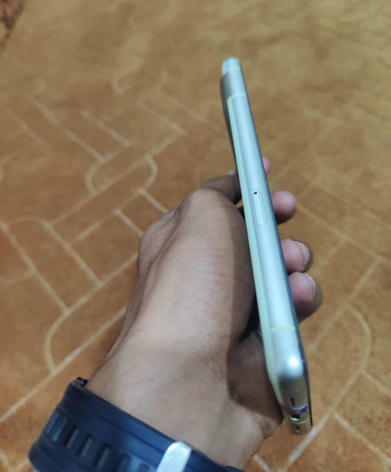 Google Pixel 7 5