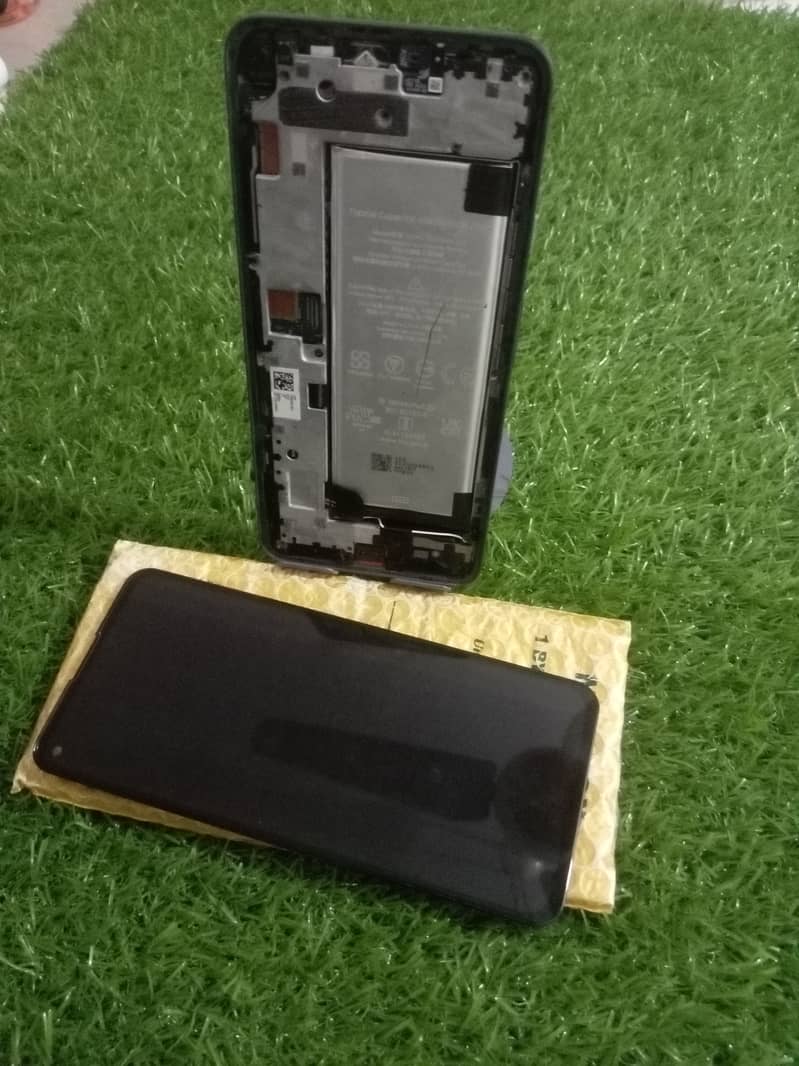 Google pixel 5a 5g panel 1