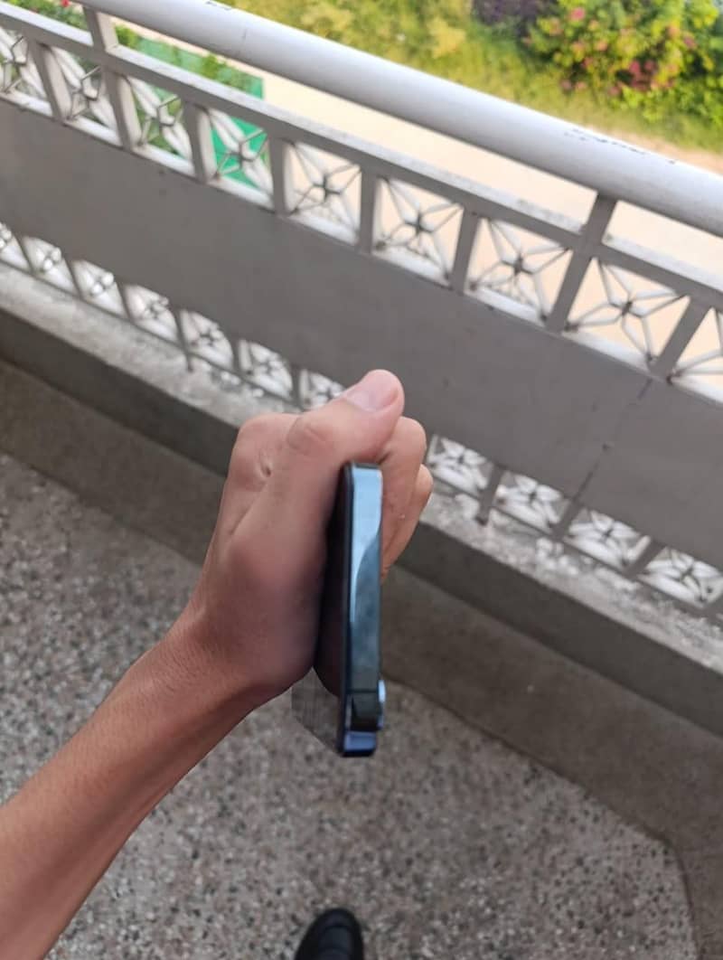 Apple iPhone 12 Pro 5
