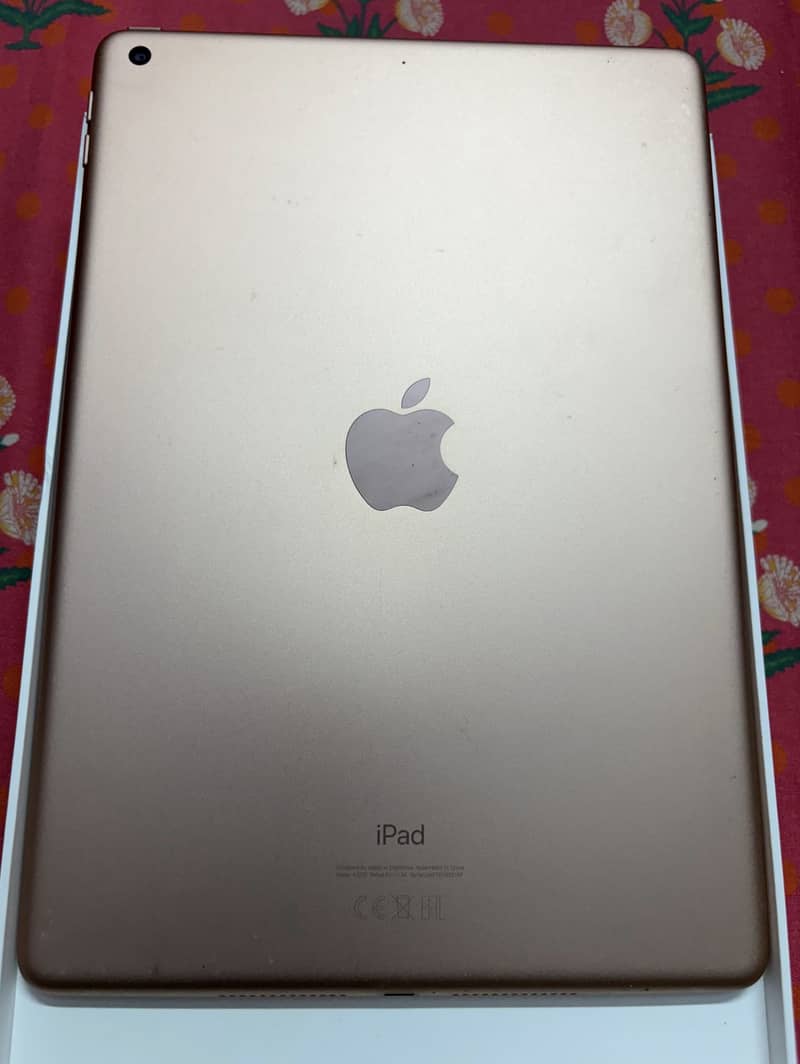 ipad 8th generation with box 7